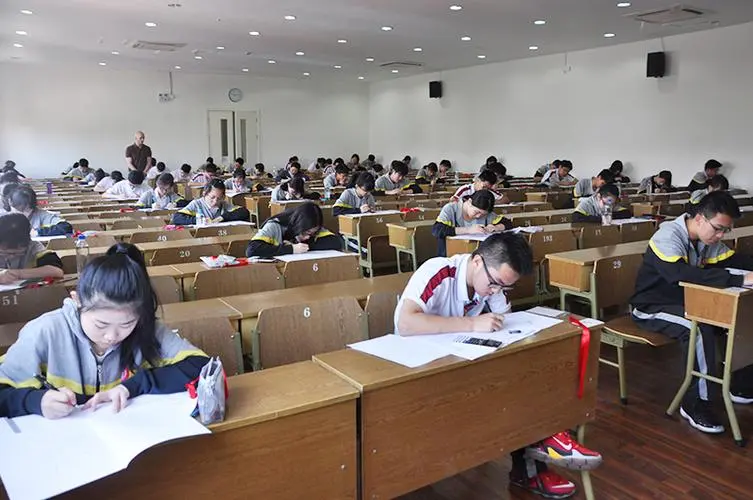 光华剑桥校园实景