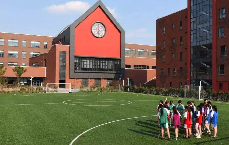 包玉刚实验学校校园实景